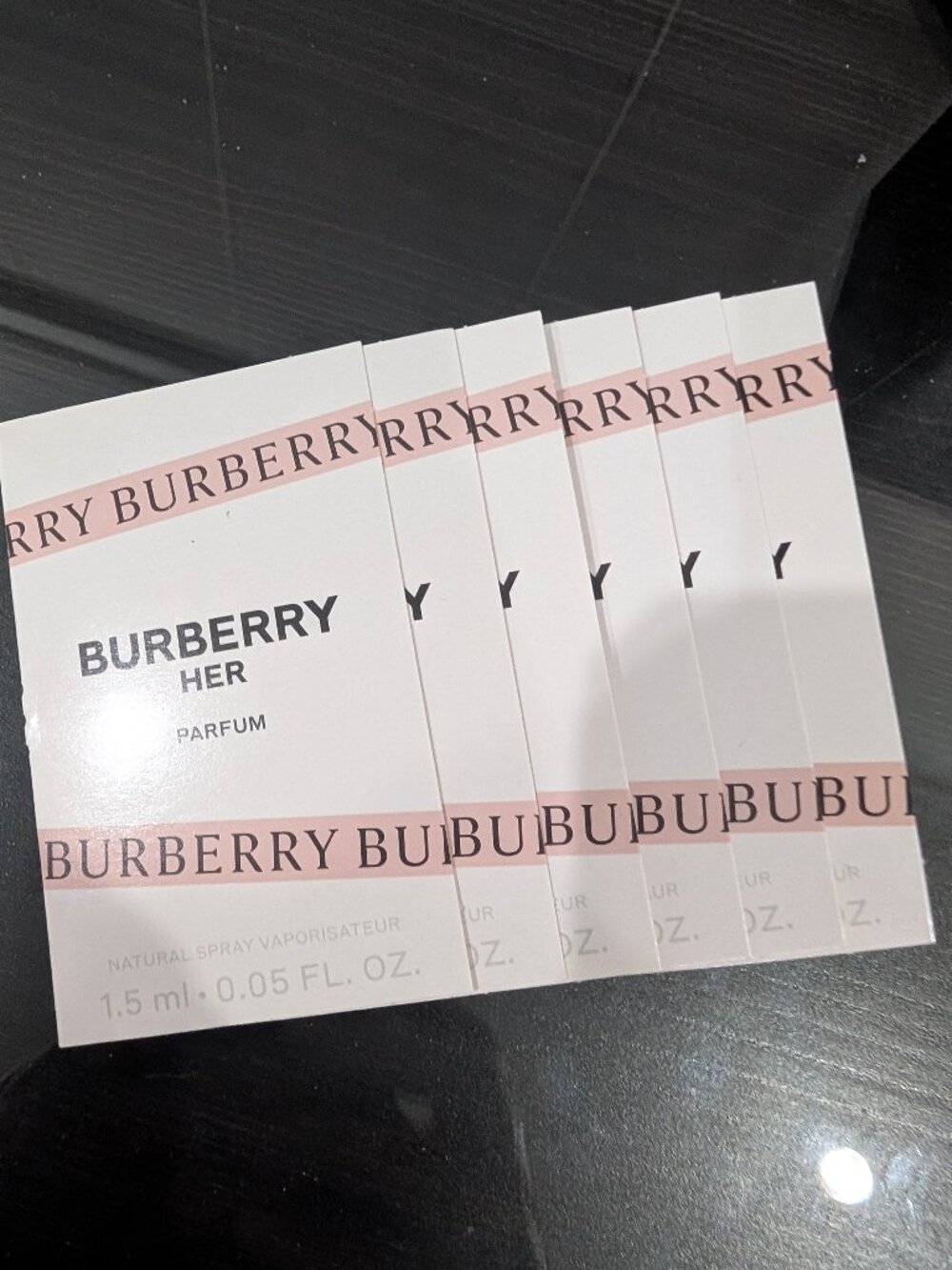 Burberry her discovery sample set